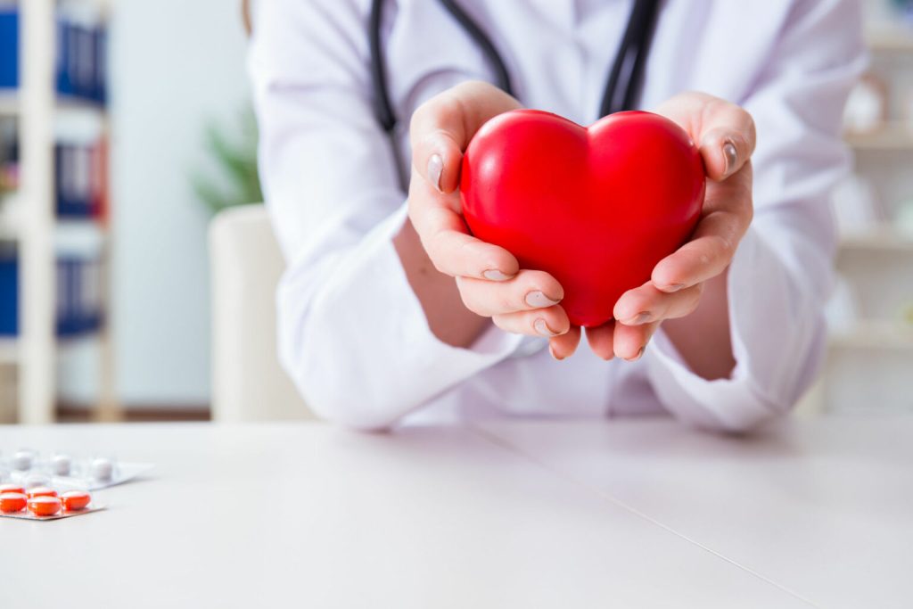 Сердце повернуто правым желудочком вперед: симптомы и значение